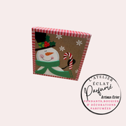 Boîte cadeau spéciale noël